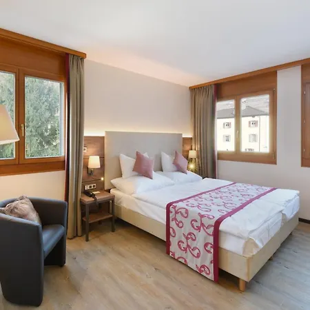 Des Vignes Otel 4*
