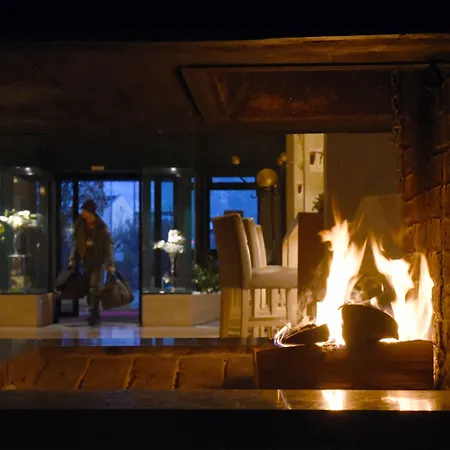 Hotel Des Vignes Saint-Léonard