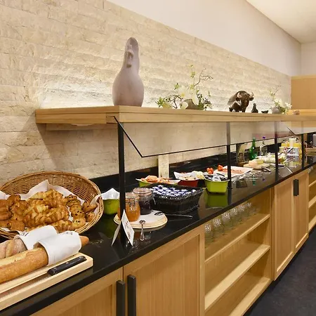 德斯威格斯酒店 酒店 Saint-Léonard