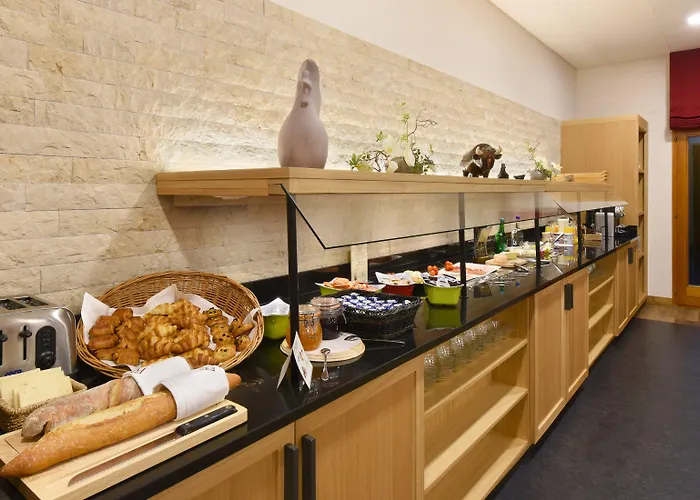 Des Vignes Hotell Saint-Léonard