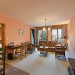 Des Vignes Hotel 4*
