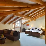 Hotel Des Vignes 4*
